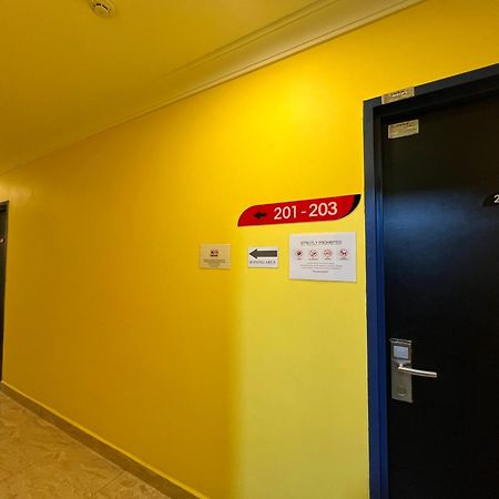 I Go Inn Bandar Saujana Putra 外观 照片