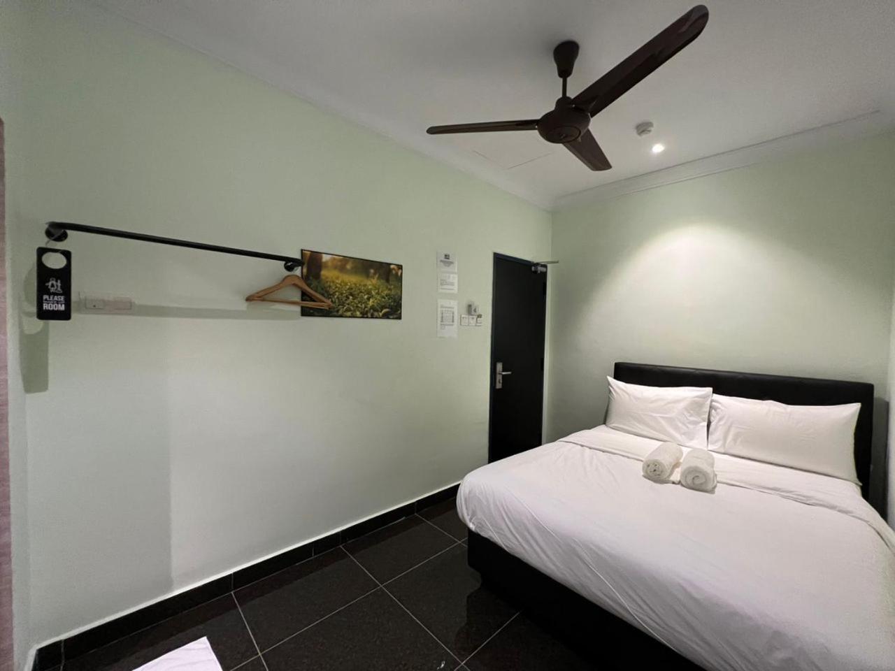 I Go Inn Bandar Saujana Putra 外观 照片